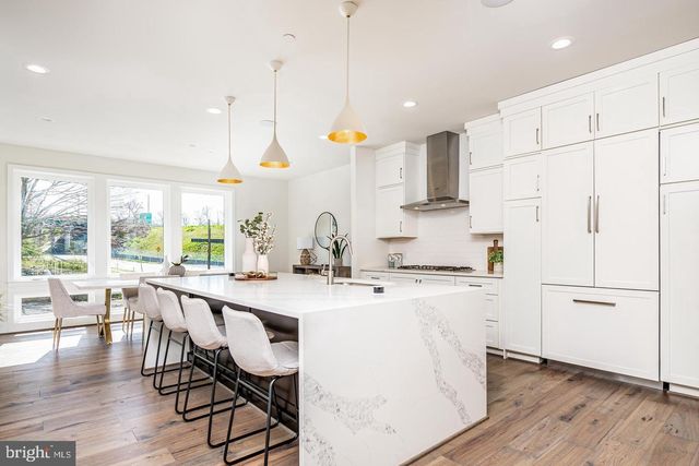 3705 GLENMOOR RESERVE, Chevy Chase, MD 20815