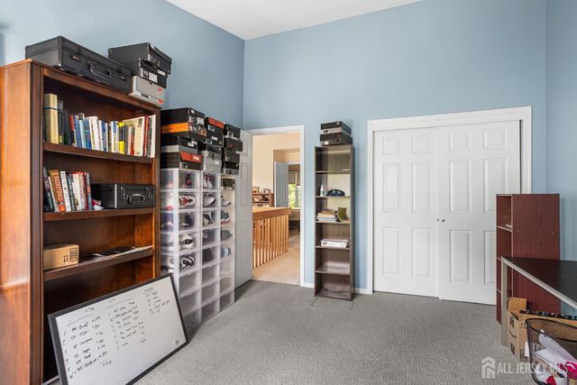 11 BRIARWOOD Court, South Brunswick, NJ 08540