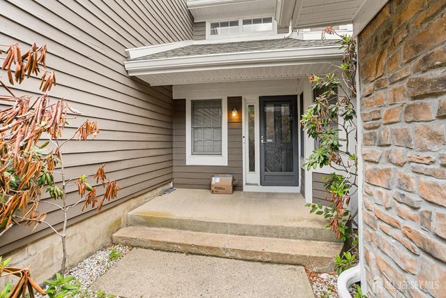 11 BRIARWOOD Court, South Brunswick, NJ 08540