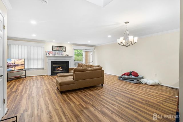11 BRIARWOOD Court, South Brunswick, NJ 08540