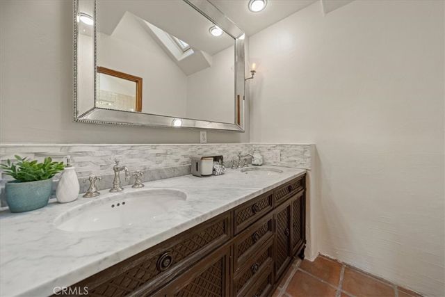 1046 Oro, Laguna Beach, CA 92651