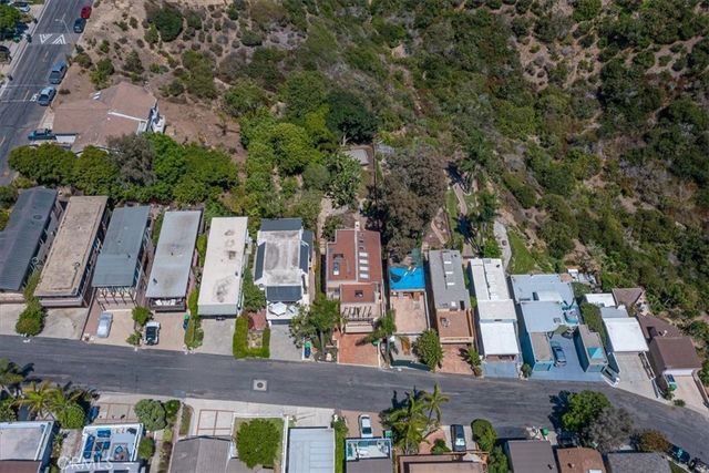 1046 Oro, Laguna Beach, CA 92651