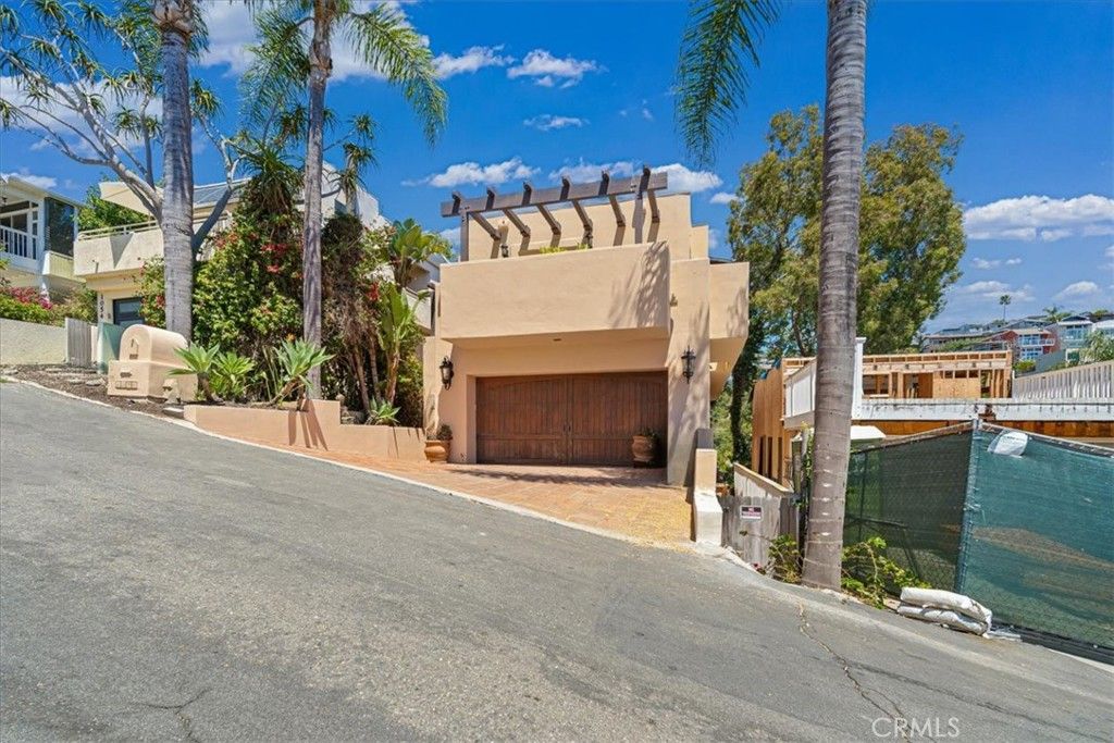 1046 Oro, Laguna Beach, CA 92651 — photo 2