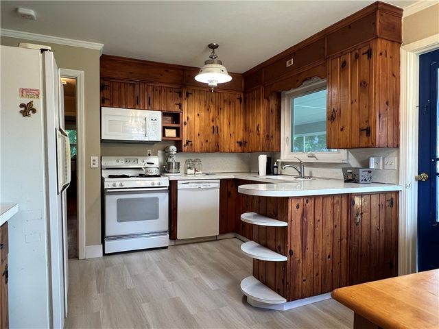 100 Curren Drive, Elmira, NY 14905