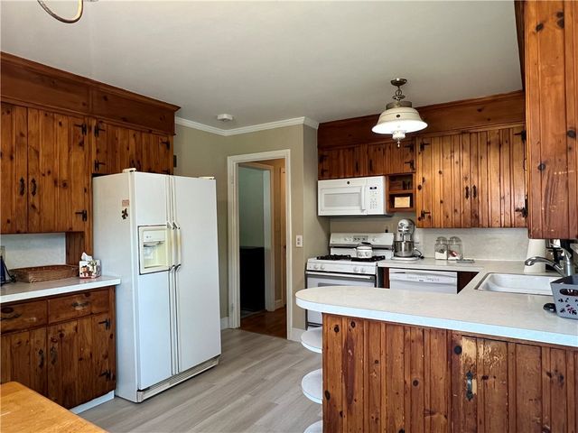 100 Curren Drive, Elmira, NY 14905