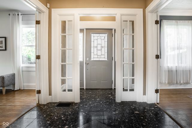 904 E 38th Street, Indianapolis, IN 46205