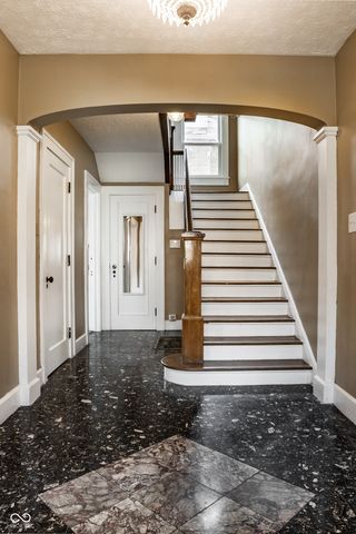 904 E 38th Street, Indianapolis, IN 46205