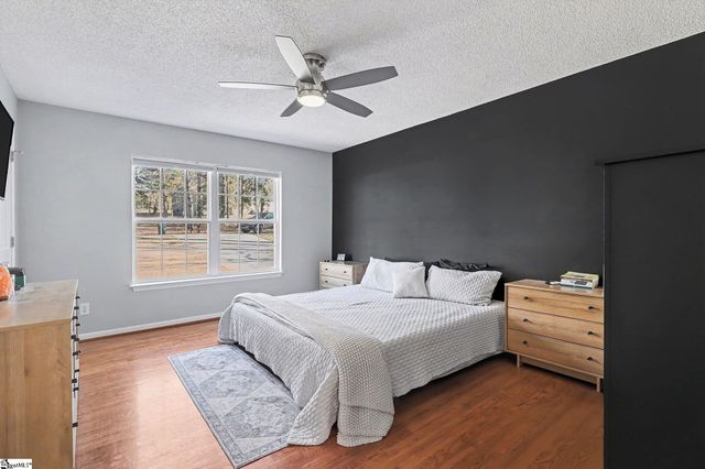 127 Oak Drive, Greer, SC 29650