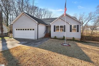 127 Oak Drive, Greer, SC 29650