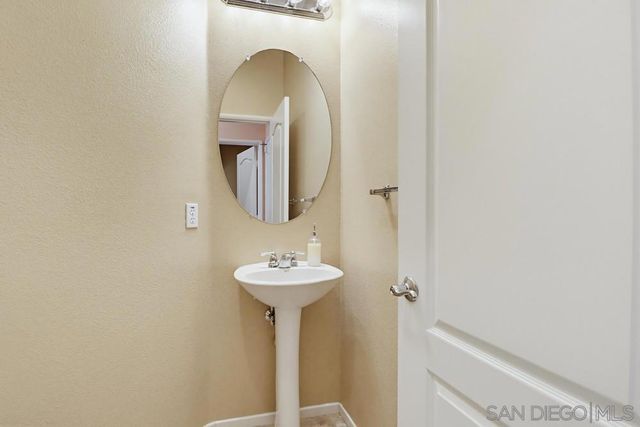 2318 Gardenia, National City, CA 91950