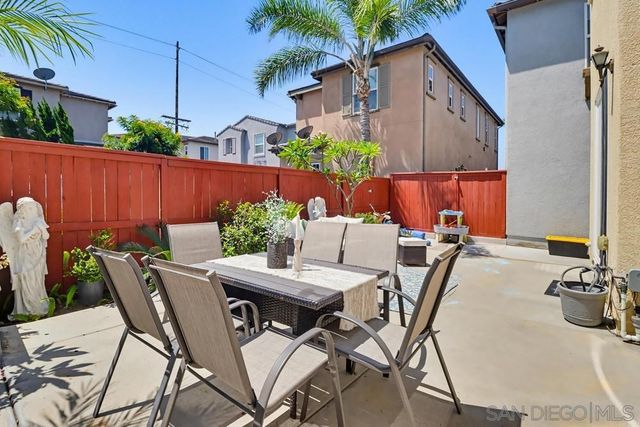 2318 Gardenia, National City, CA 91950