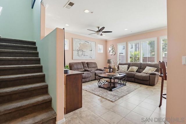 2318 Gardenia, National City, CA 91950