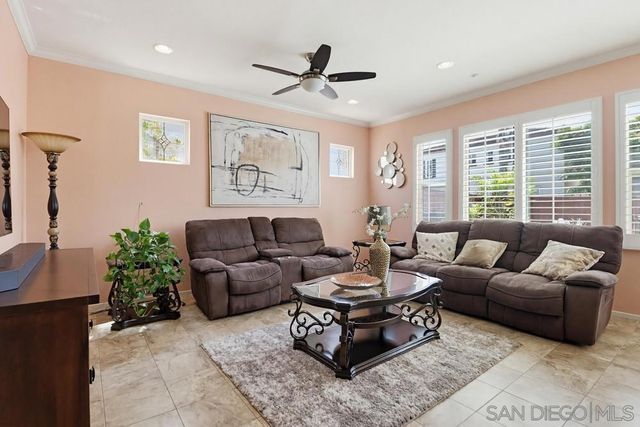 2318 Gardenia, National City, CA 91950