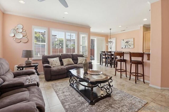 2318 Gardenia, National City, CA 91950