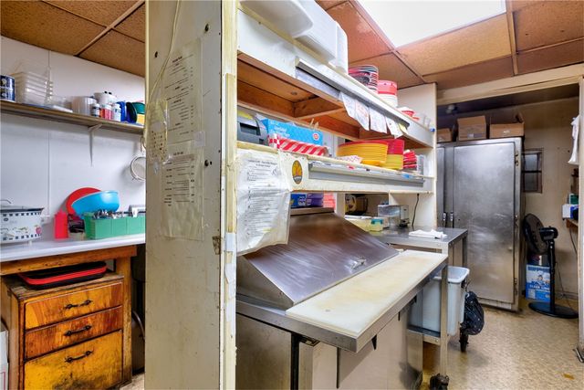 1201 5th St, New Brighton, PA 15066