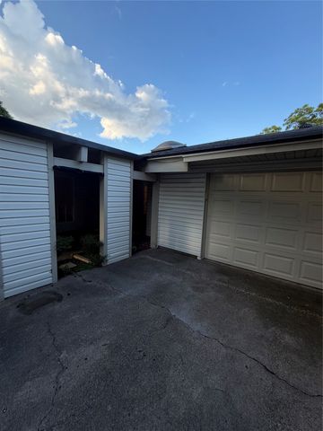 2317 Smokerise Drive, Arlington, TX 76016
