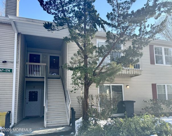 171 Applegate Lane 171, East Brunswick, NJ 08816