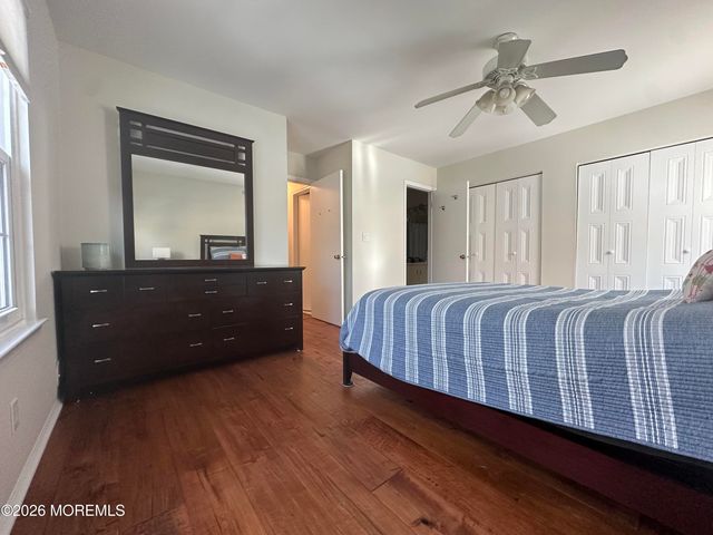 171 Applegate Lane 171, East Brunswick, NJ 08816