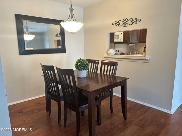 171 Applegate Lane 171, East Brunswick, NJ 08816