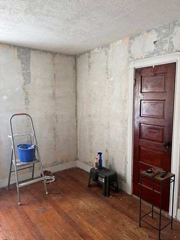 332 Albert St, Fall River, MA 02721