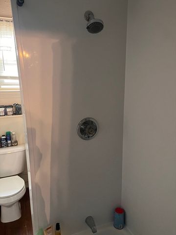 332 Albert St, Fall River, MA 02721