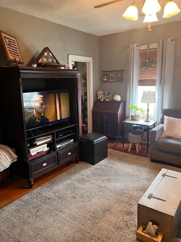 332 Albert St, Fall River, MA 02721