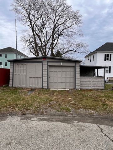 332 Albert St, Fall River, MA 02721