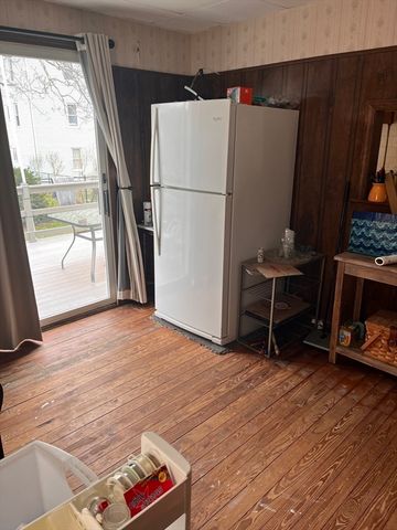 332 Albert St, Fall River, MA 02721