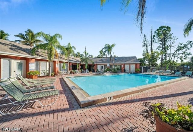 2875 Winkler AVE 517, Fort Myers, FL 33916