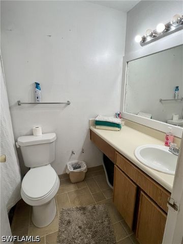 2875 Winkler AVE 517, Fort Myers, FL 33916