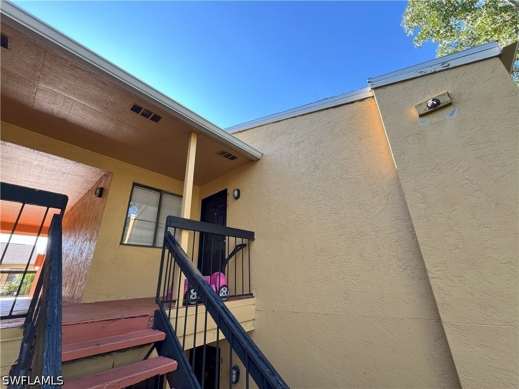2875 Winkler AVE 517, Fort Myers, FL 33916