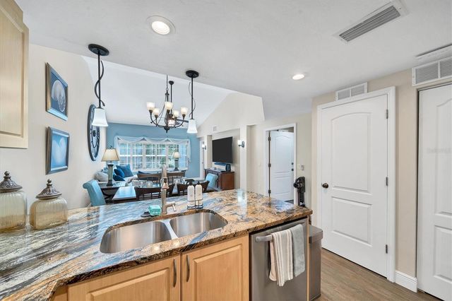 3401 54TH DRIVE W 202, Bradenton, FL 34210