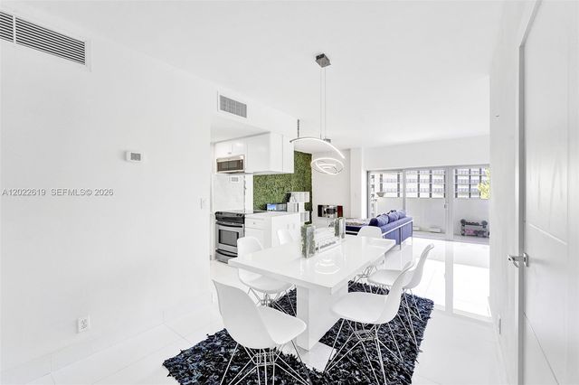 880 NE 69th St 5G, Miami, FL 33138