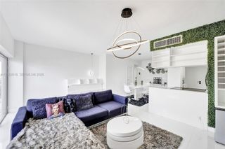 880 NE 69th St 5G, Miami, FL 33138