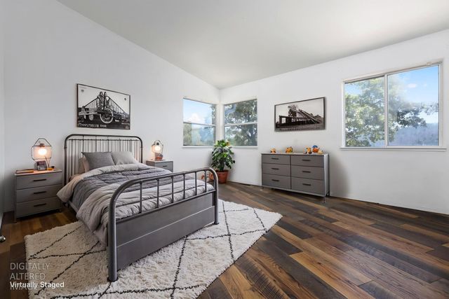 5250 Merritt Ln, Placerville, CA 95667