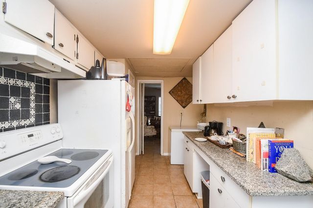 14715 Barryknoll Lane 133, Houston, TX 77079