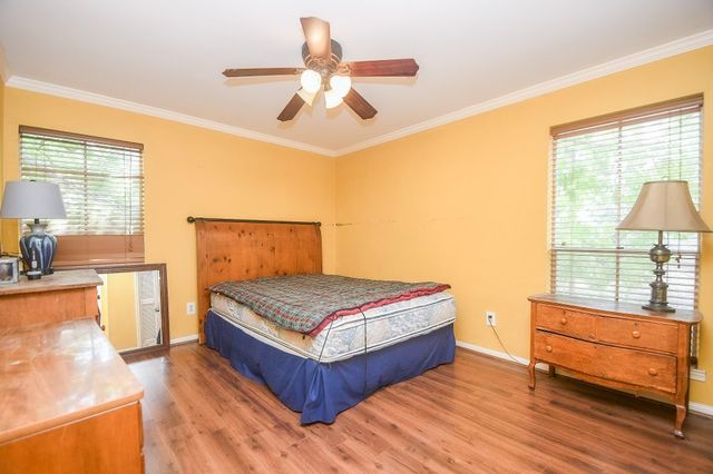 14715 Barryknoll Lane 133, Houston, TX 77079