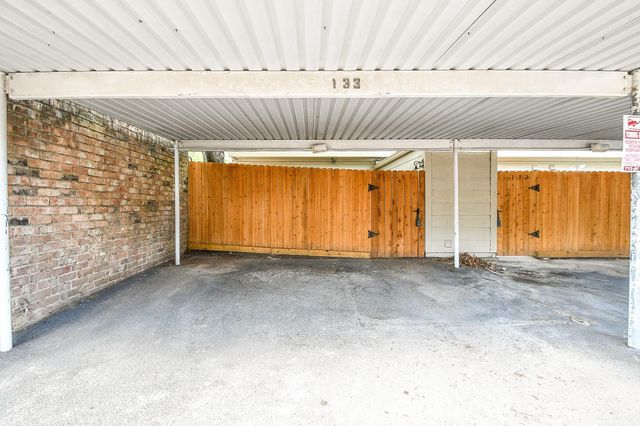 14715 Barryknoll Lane 133, Houston, TX 77079