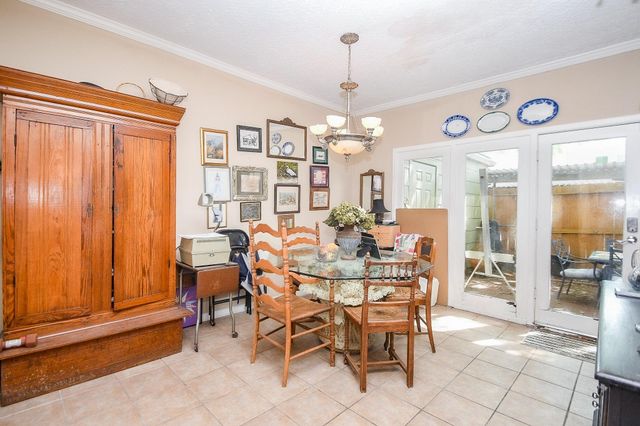 14715 Barryknoll Lane 133, Houston, TX 77079