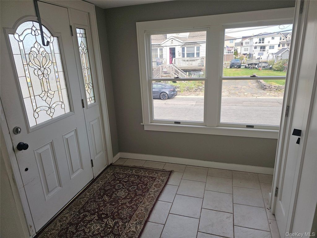 50 Pershing Avenue, Babylon, NY 11702 — photo 5
