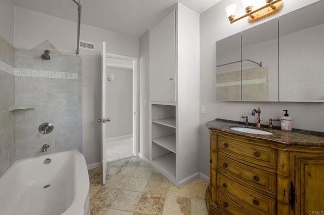 7000 Saranac Street 2, La Mesa, CA 91942