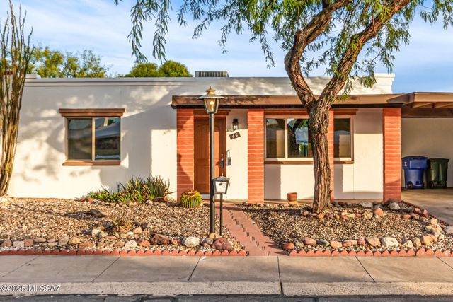 45 S Azurite Drive, Tucson, AZ 85745
