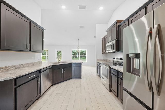 3962 NE 58TH CIRCLE, Silver Springs, FL 34488