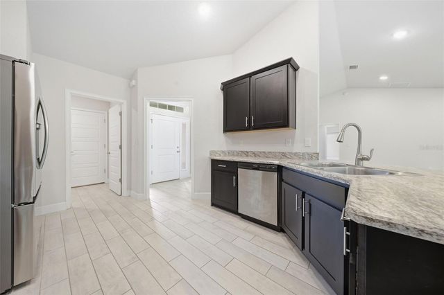 3962 NE 58TH CIRCLE, Silver Springs, FL 34488