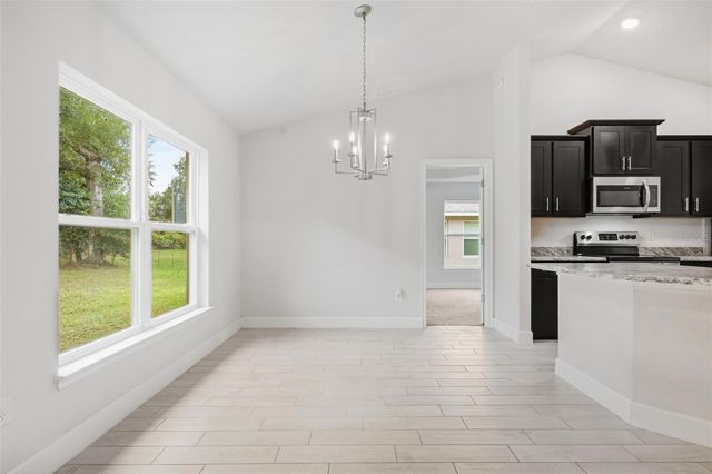 3962 NE 58TH CIRCLE, Silver Springs, FL 34488
