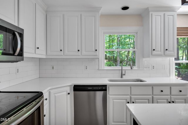 112 Parkmeadow Drive, Cary, NC 27519