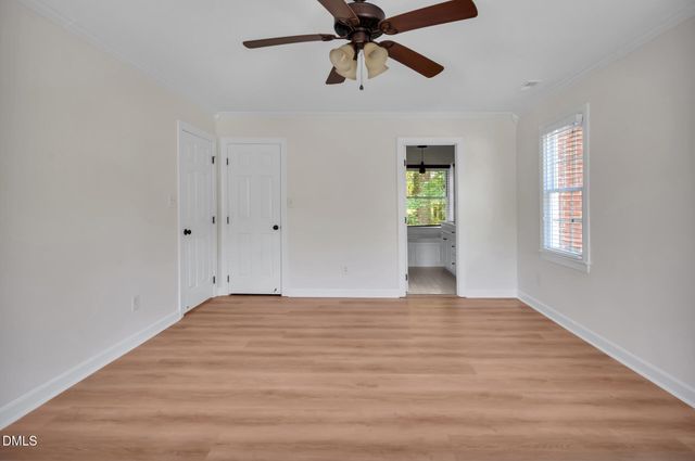 112 Parkmeadow Drive, Cary, NC 27519