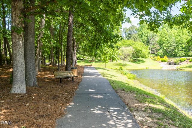 112 Parkmeadow Drive, Cary, NC 27519