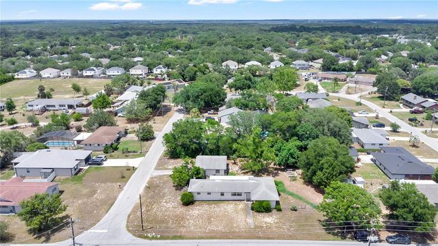 2201 WASHINGTON AVENUE, Eustis, FL 32726