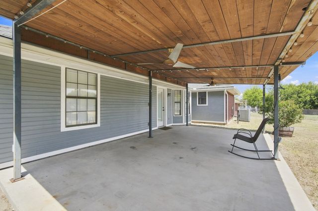 316 Janis Lane, Waxahachie, TX 75165